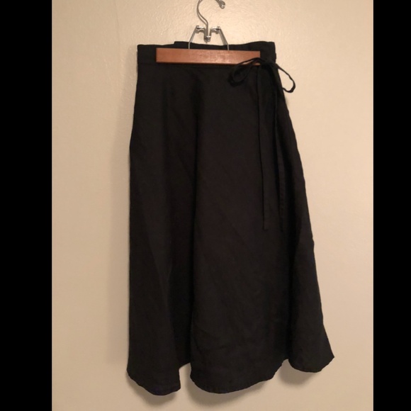 notPERFECTLINEN Black Wrap Skirt - Picture 1 of 3